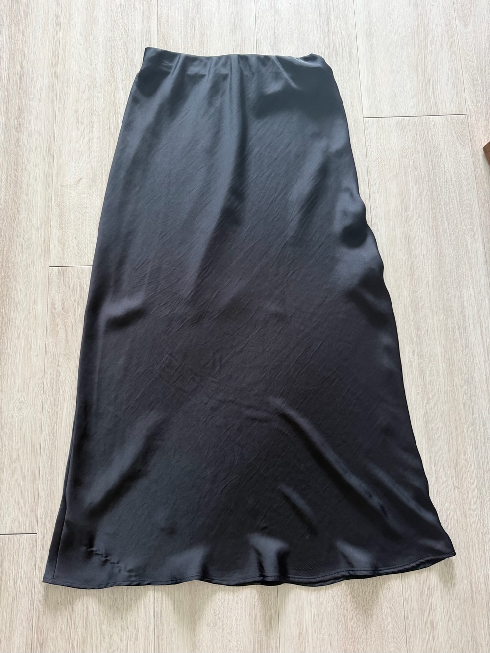 Zara Black Satin Skirt xs
